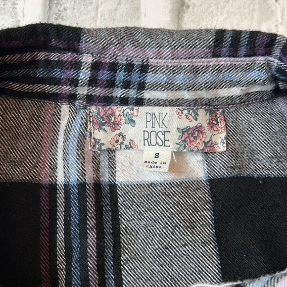 PINK ROSE | LONG SLEEVE FLANNEL - Picture 4 of 7